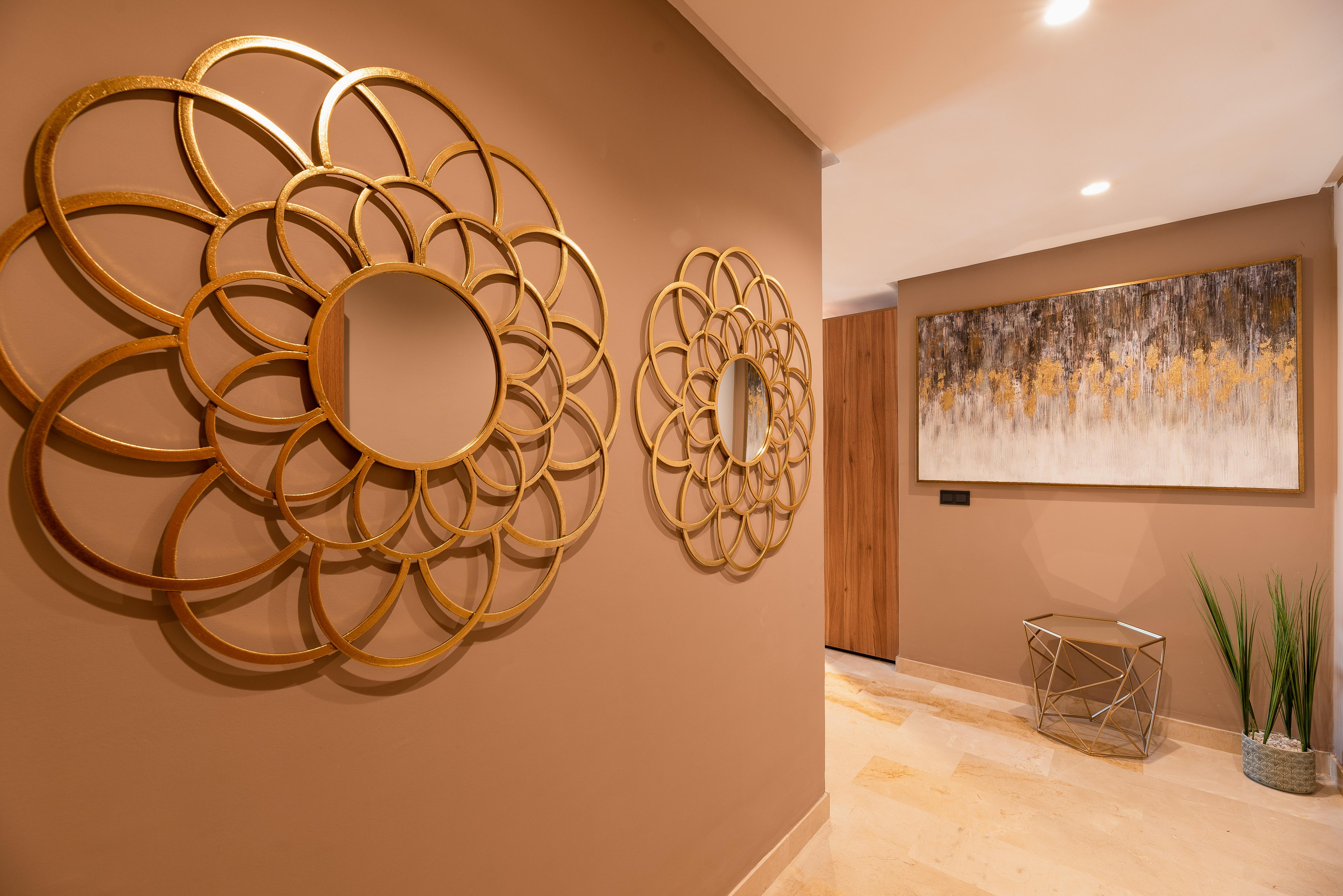 Avenue Deluxe Hotel 4*
