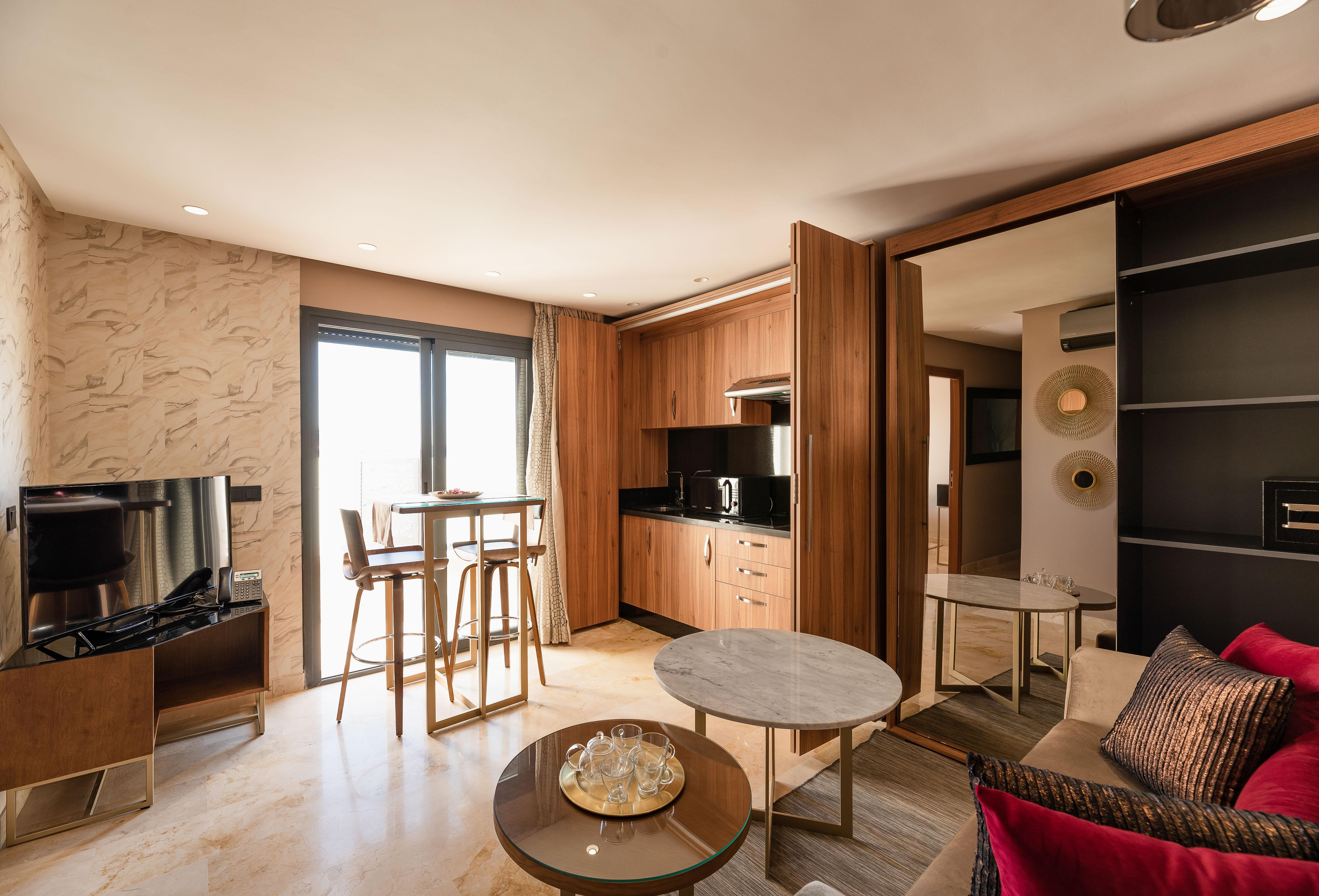 Avenue Deluxe 4*